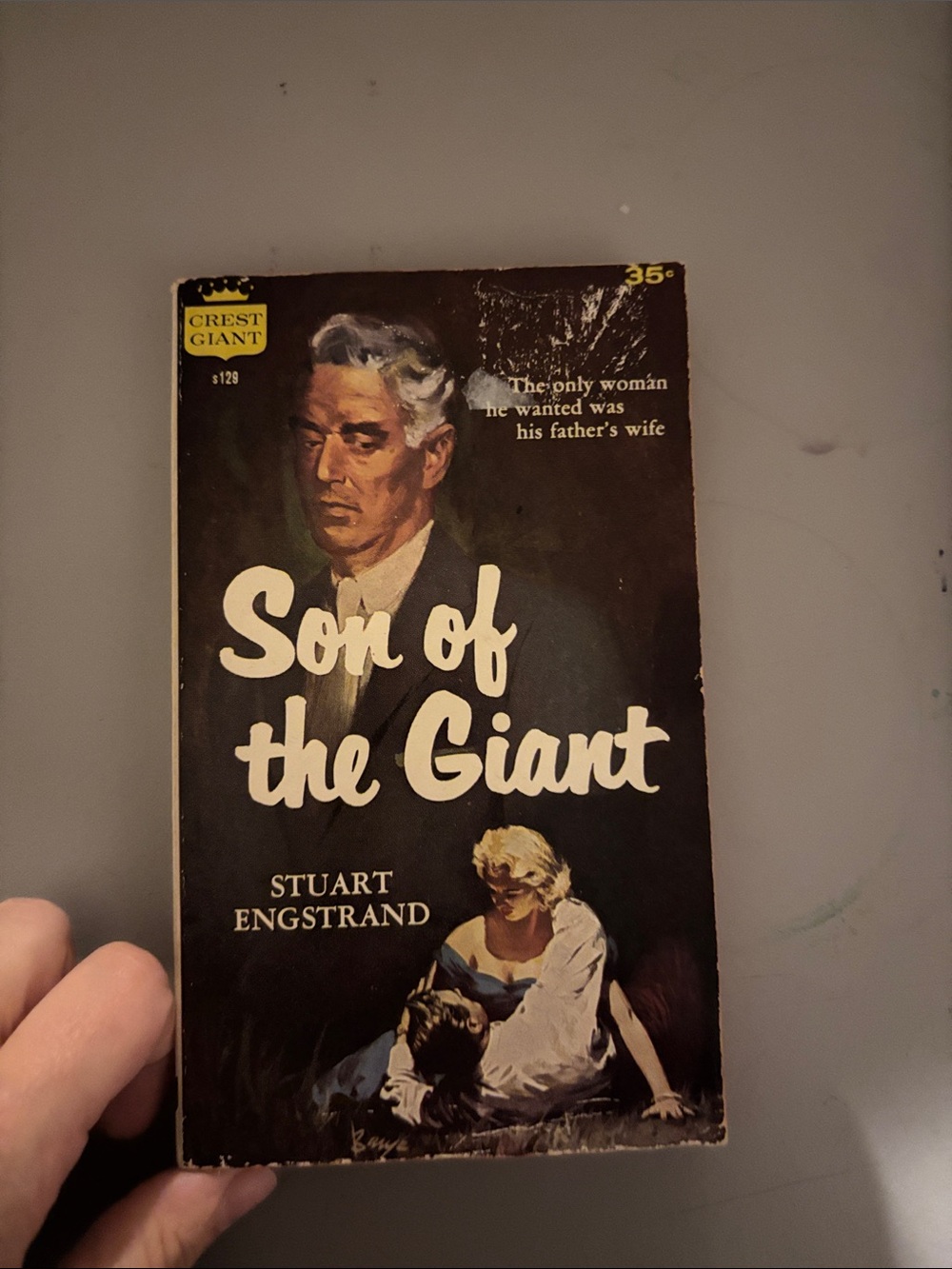 Son of the Giant by Stuart Engstrand - Vintage Paperback (Black, Cream)